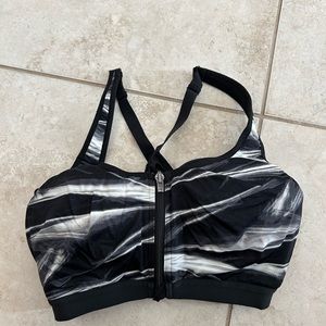 Victoria Secret sports bra